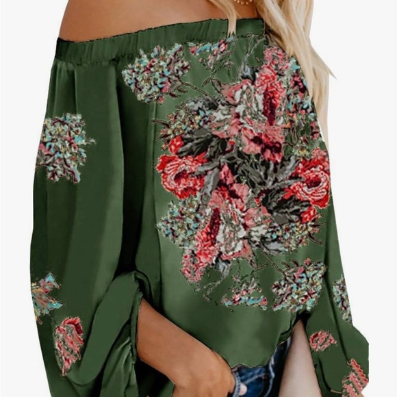 Elegant Floral Off-Shoulder Blouse in Green - Picture 2 of 3